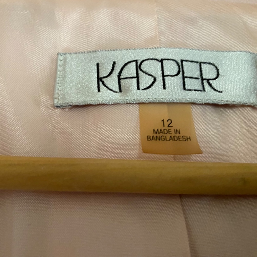 Kasper - image 6